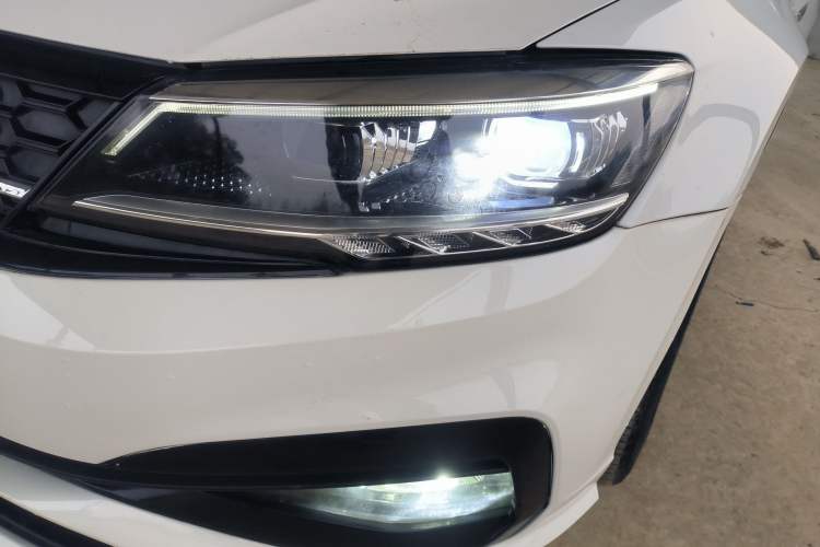 Used Volkswagen Lamando 2021 280TSI DSG Comfort Edition