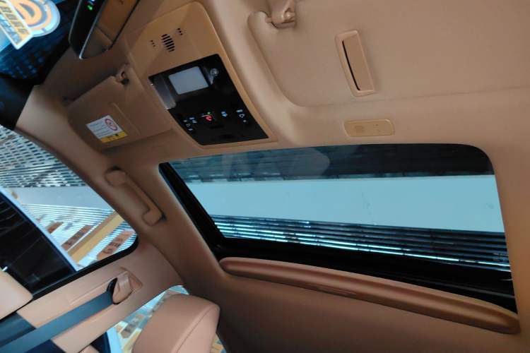 Used Lexus ES 2021 260 Excellence Edition
