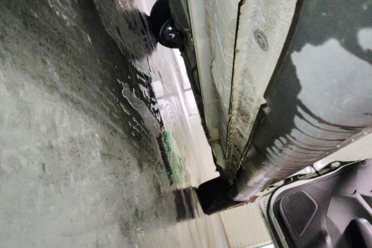 Used Geely Auto Diamond 2014 CROSS 1.5L Manual Entry-Level Model