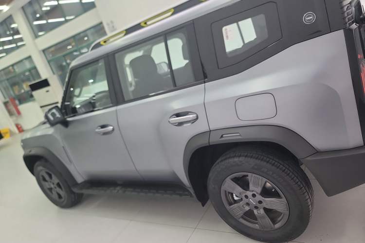 Used Jetour Traveler 2023 1.5T Two-Wheel Drive Discovery PRO
