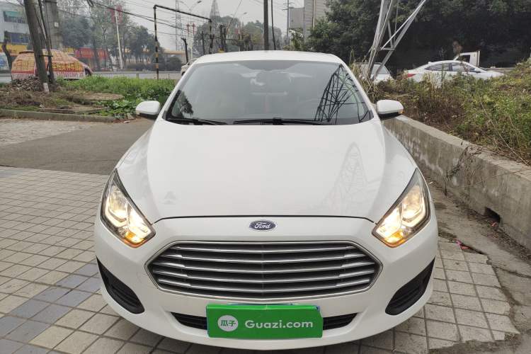 Used Ford Escort 2017 Revised Version 1.5L Manual Comfort Edition