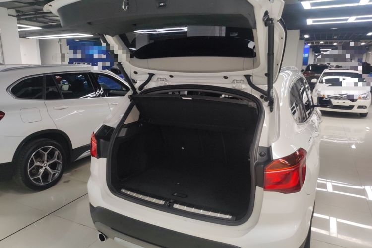 Used BMW X1 2018 sDrive18Li Luxury Model