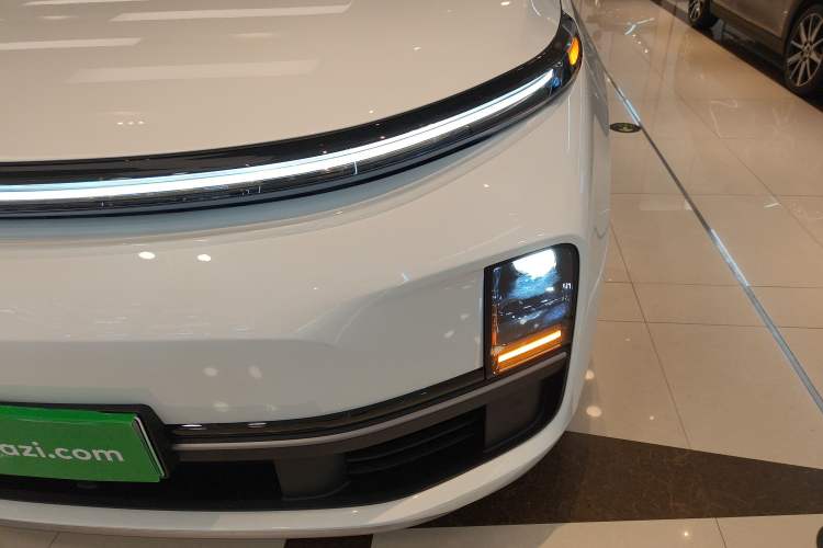 Used Li Auto L9 2025 Ultra Smart Refreshed Edition
