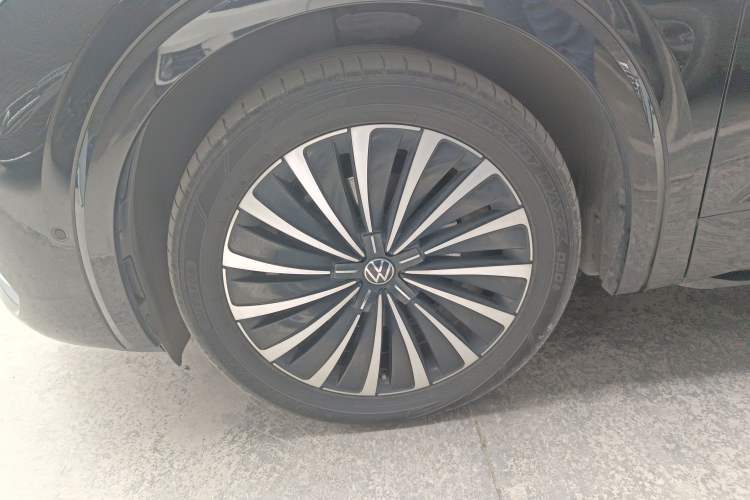 Used Volkswagen Viloran 2022 380TSI Prestige Edition
