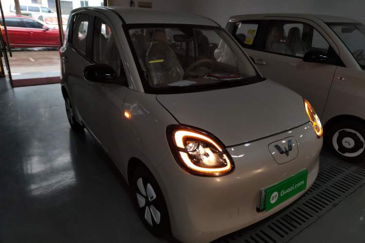 Used Wuling Hongguang MINIEV 2025 Four-Door Version Advanced Edition