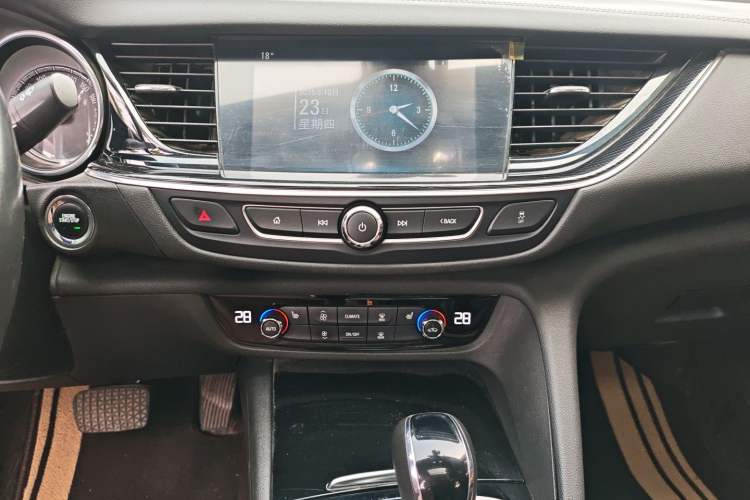 Used Buick Regal 2019 20T Elite Version China V Standard
