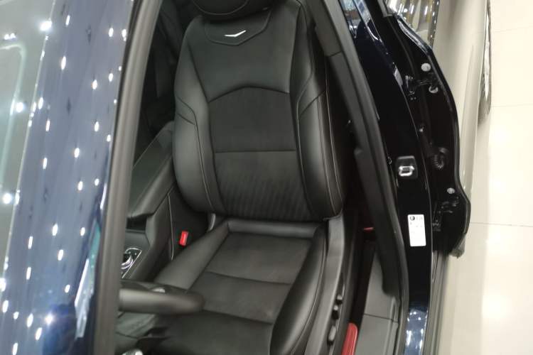 Used Cadillac XT4 2021 28T Two-Wheel Drive Tech Edition
