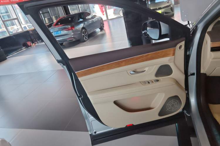 Used Hima AITO M7 2024 1.5T Intelligent Driving 4WD Max Edition 5 Seats
