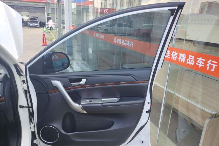 Used Haval H6 2014 Sport Edition 2.4L Automatic Elite Model
