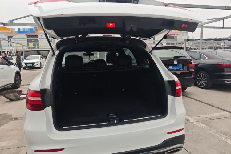 Used Mercedes-Benz GLC 2019 GLC 260 L 4MATIC Dynamic Model