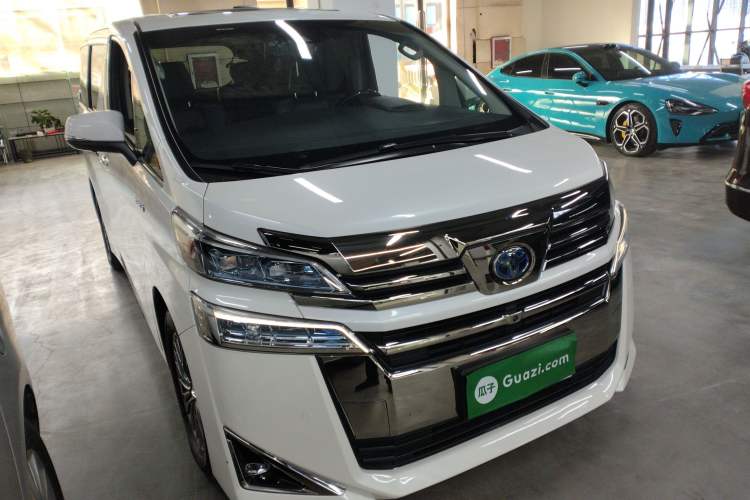 Used Toyota Vellfire 2019 Dual-Engine 2.5L HV Luxury Edition
