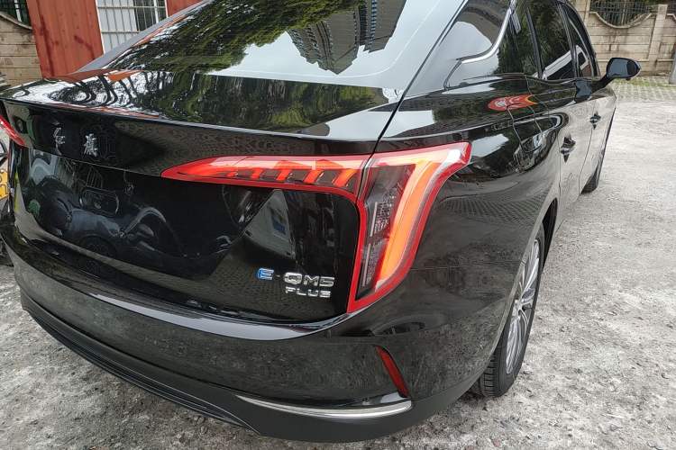 Used Hongqi E-QM5 2023 620km PLUS