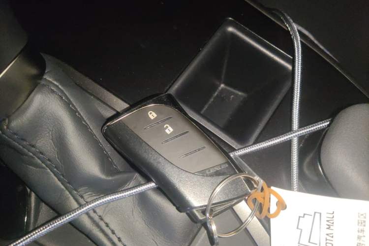 Used Lexus UX 2022 260h Explore Edition