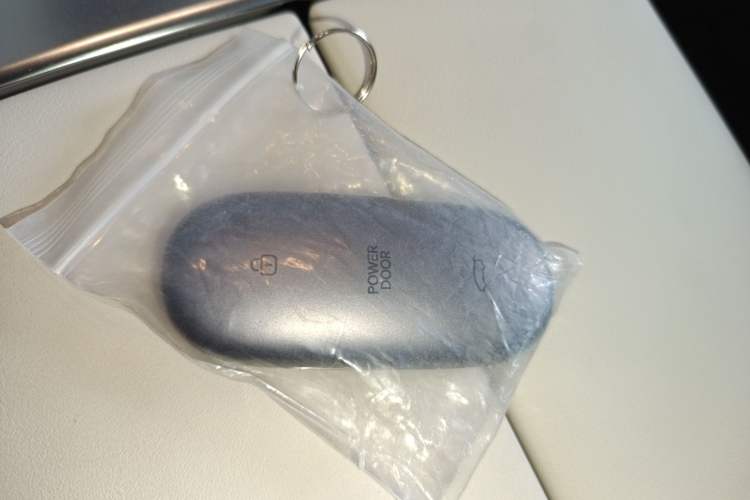 Used Li Auto MEGA 2024 Ultra Model
