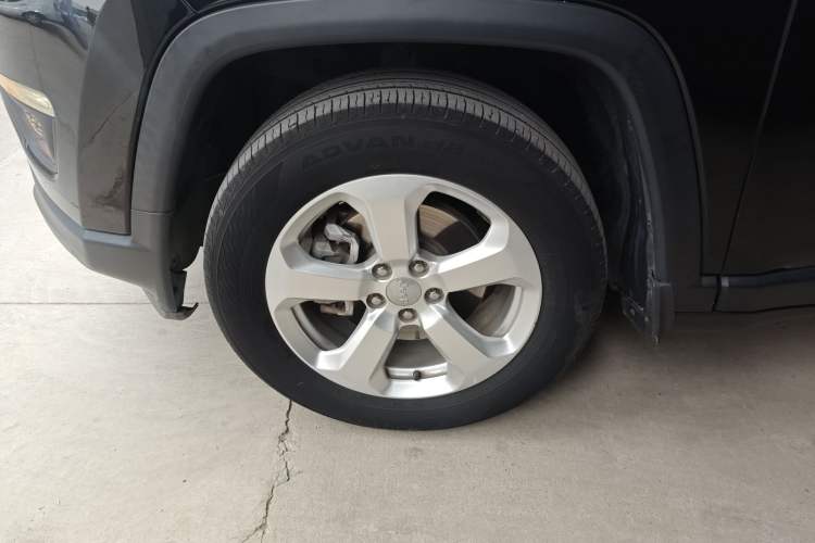 Used  Compass 2017 200T Automatic Family Edition