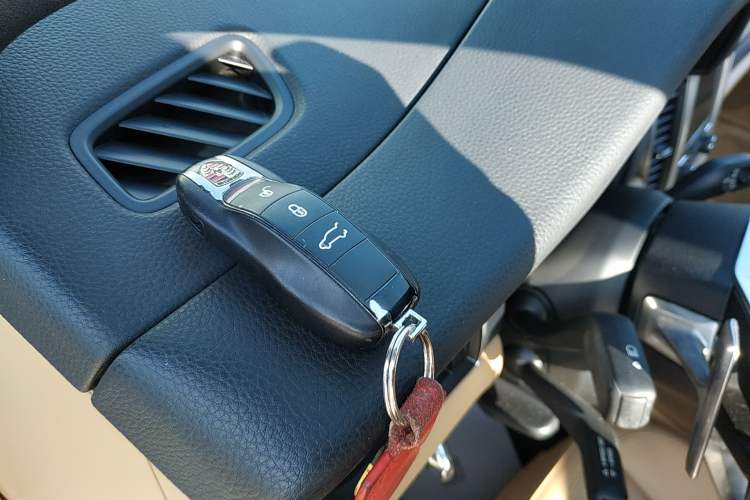 Used Porsche Macan 2017 Macan 2.0T
