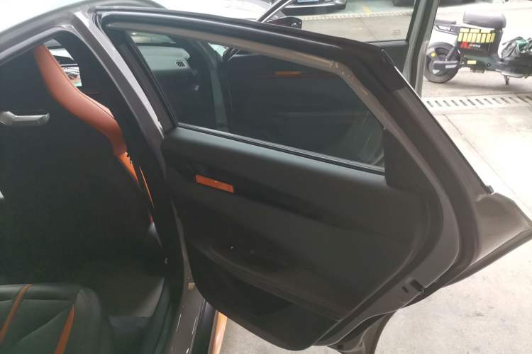 Used Changan UNI-V 2024 1.5T Prestige Edition
