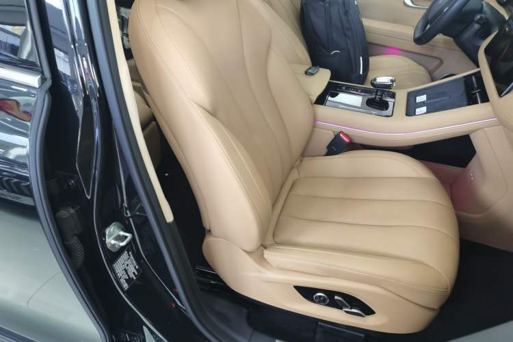 Used Hima AITO M7 2022 1.5T Four-Wheel Drive Luxury Edition
