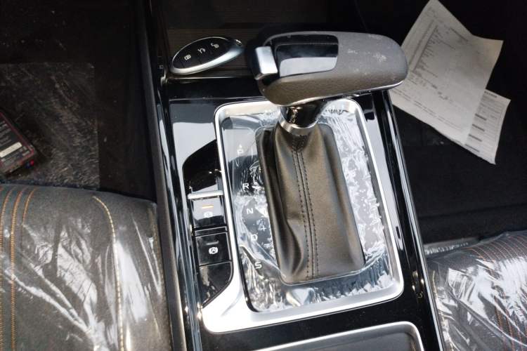 Used Bestune B70 2025 Dragon Edition 1.5T Quality Enjoyment Model
