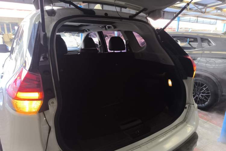 Used Nissan X-Trail 2017 2.0L CVT Comfort Edition 2WD