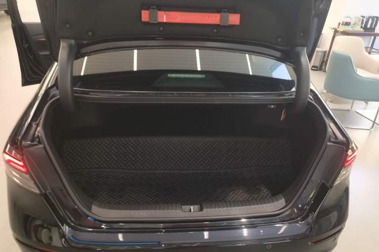 Used Honda Accord New Energy 2023 2.0L ePHEV Prestige Edition
