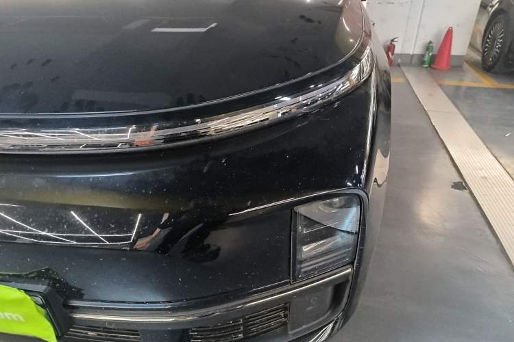 Used Li Auto L8 2023 Pro Model
