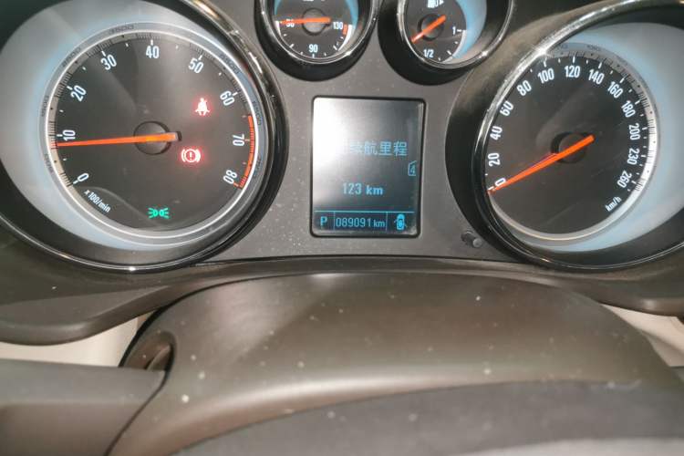 Used Buick Regal 2014 2.0L Leading Fashion Edition
