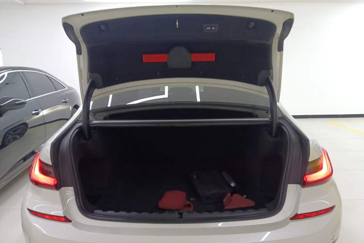 Used BMW 3 Series 2022 325Li M Sport Package
