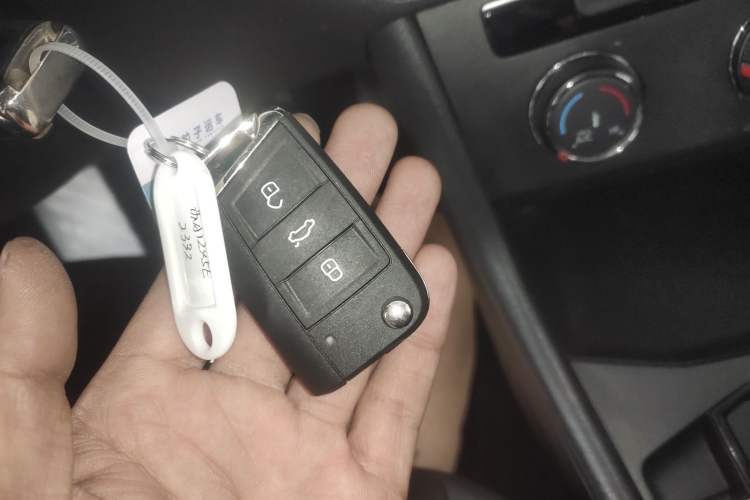 Used Volkswagen Lavida 2023 Revised 1.5L Automatic DeYi Edition