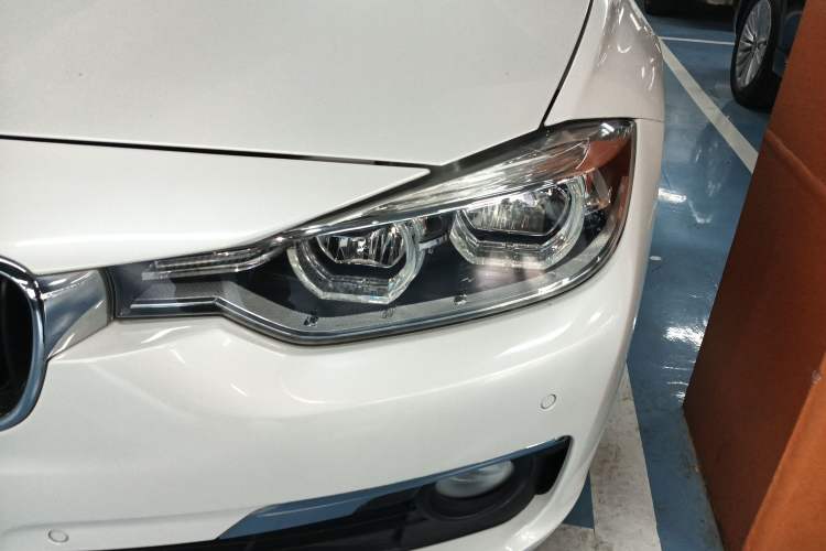Used BMW 3 Series 2017 318Li Fashion Model
