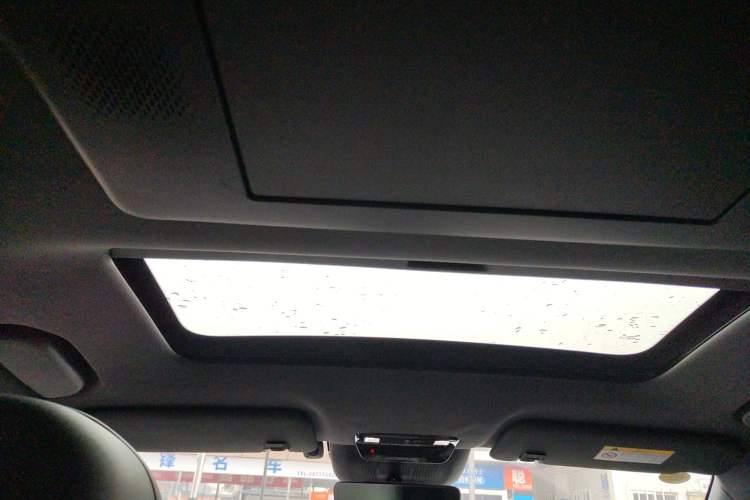 Used  eπ008 2025 636Max Rui Edition 6-Seater