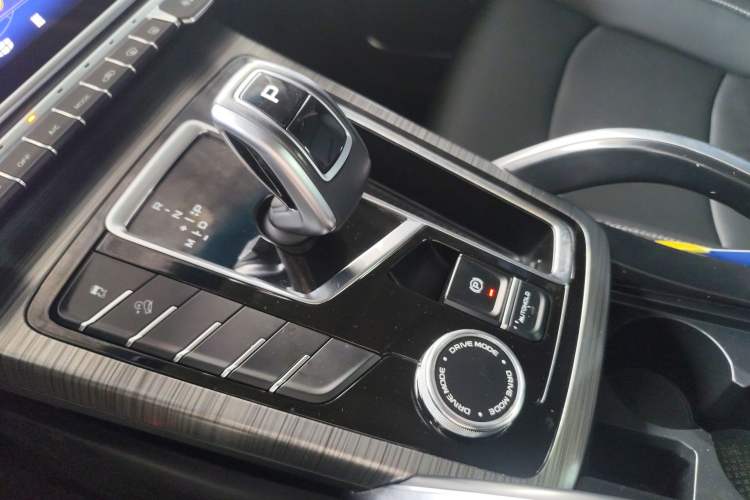 Used Geely Auto Emgrand X7 Sport 2020 1.8TD DCT Smart Connect PRO
