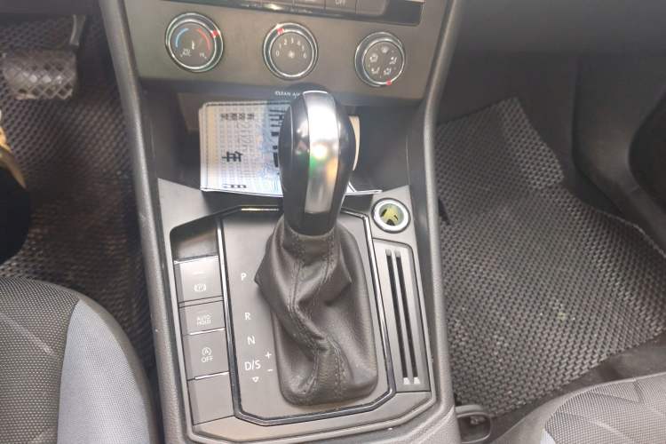 Used Volkswagen Lavida 2023 1.5L Automatic De Yi Edition