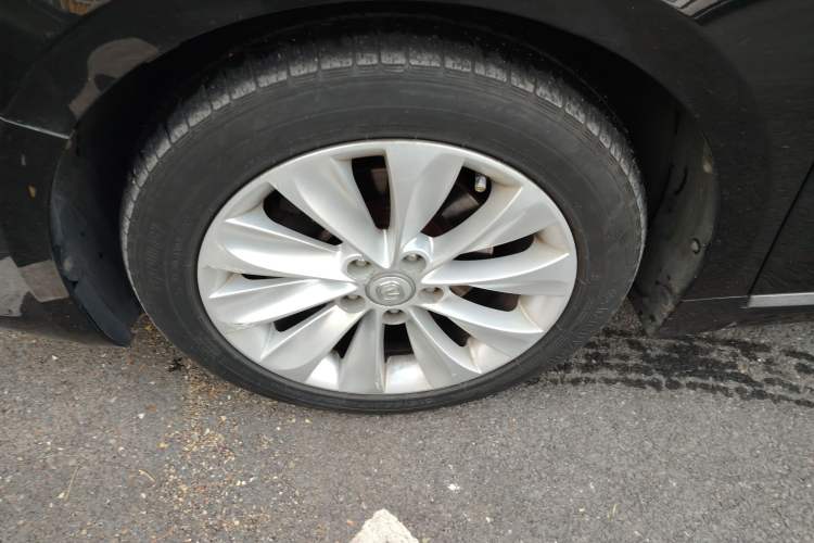 Used Changan Raeton 2014 1.8T Automatic Prestige Anniversary Edition China IV Standard
