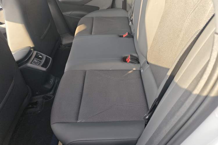 Used Volkswagen ID.UNYX 2024 Pro Long-Range Version
