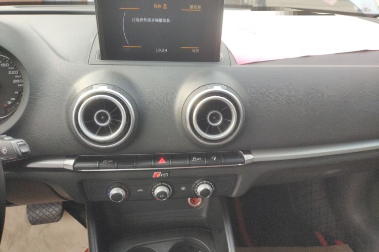 Used Audi A3 2014 Limousine 35 TFSI Automatic Advanced Model
