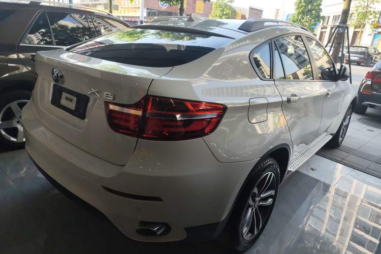 Used BMW X6 2014 xDrive35i Sport model
