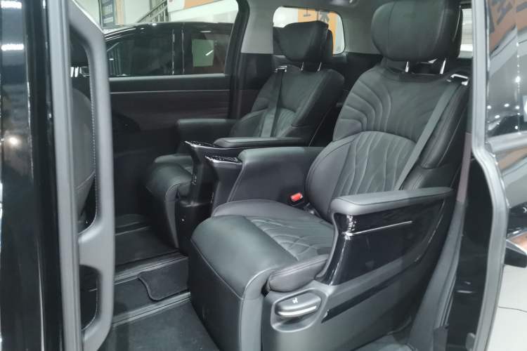 Used GAC Trumpchi M8 2024 Master Series 400T Prestige Edition