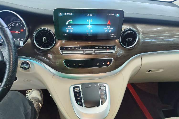 Used Mercedes-Benz V-Class 2020 V 260 L Long-wheelbase Luxury Edition