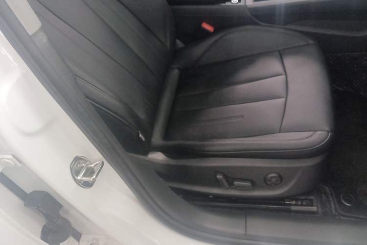 Used Audi A4L 2019 40 TFSI Ambition Version China V