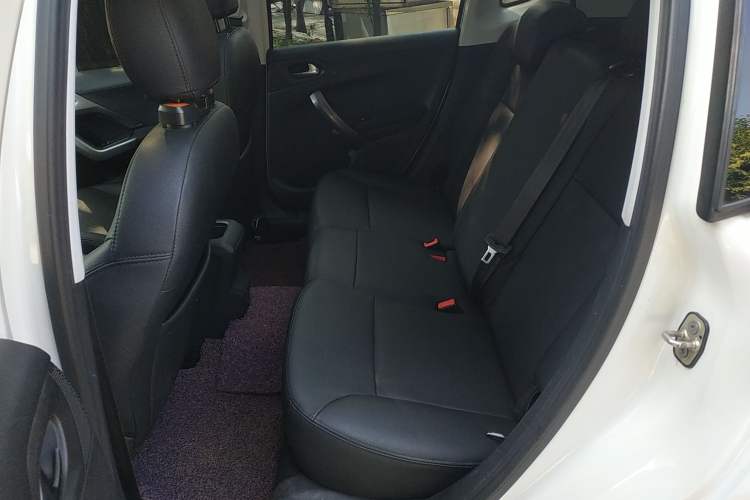 Used Peugeot 2008 2014 1.6L Automatic Fashion Edition