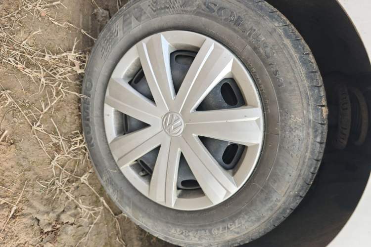 Used Volkswagen Jetta 2017 1.4L Manual Fashion Edition
