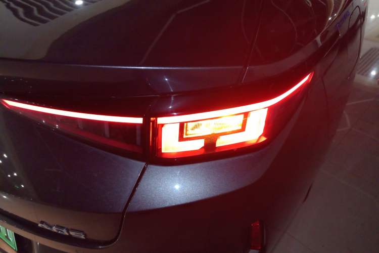 Used  A05 2024 Truly Delicious Version 70" Beyond-Grade Edition
