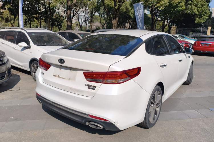 Used Kia K5 2017 2.0L Automatic 15th Anniversary Special Edition LUX
