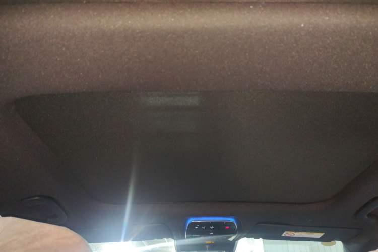 Used Mercedes-Benz E-Class 2025 Facelift E 300 L Luxury Edition
