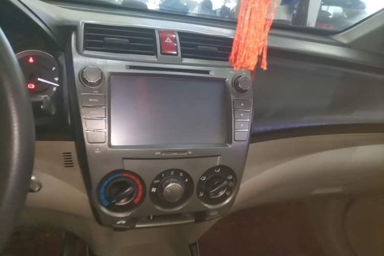 Used Honda City Classic 2012 1.5L Manual Comfort Edition
