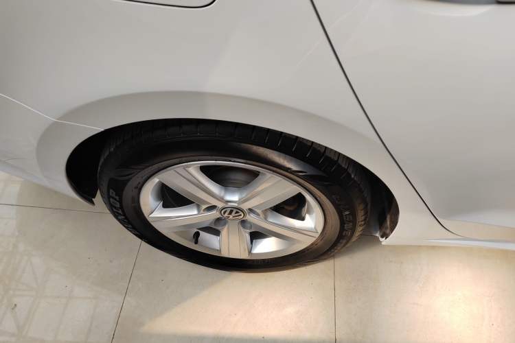 Used Volkswagen Lamando 2019 230TSI DSG Fashion Edition China VI
