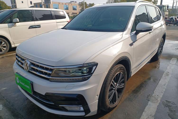 Used Volkswagen Tiguan L 2017 380TSI Automatic All-Wheel-Drive Luxury Edition