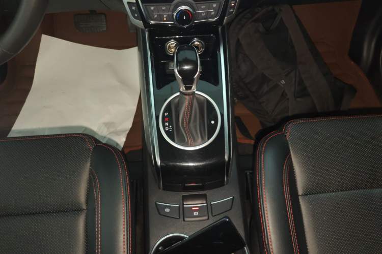 Used Zotye Domy X5 2015 1.5T CVT ZhiXian Trim China V Standard