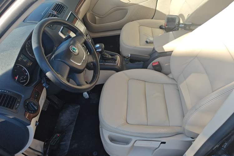 Used Skoda Octavia 2013 1.6L Automatic Yijun Edition